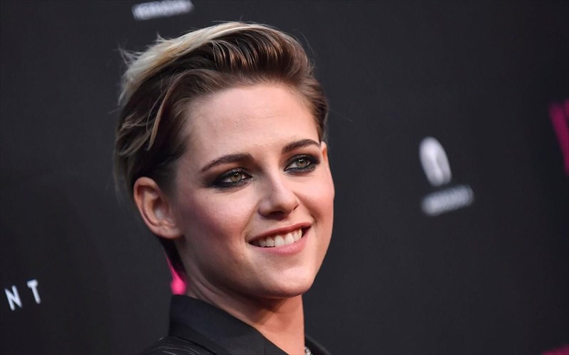 paraligo-kuria-pattinson-i-kristen-stewart-kristen-stewart