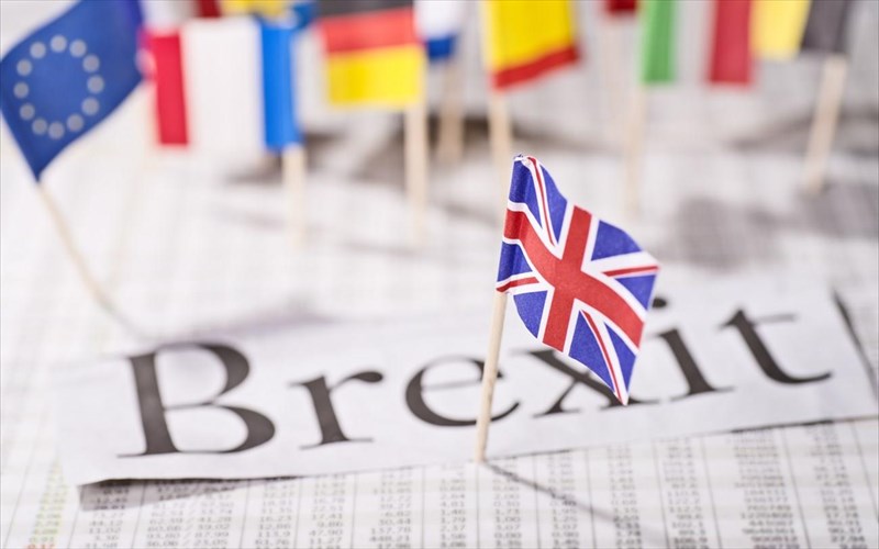 to-brexit-se-netflix-kai-amazon-einai-gegonos