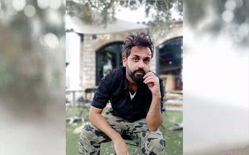 o-nikolas-fragkioudakis-agapa-pathologika-ta-zoa-kai-to-theatro