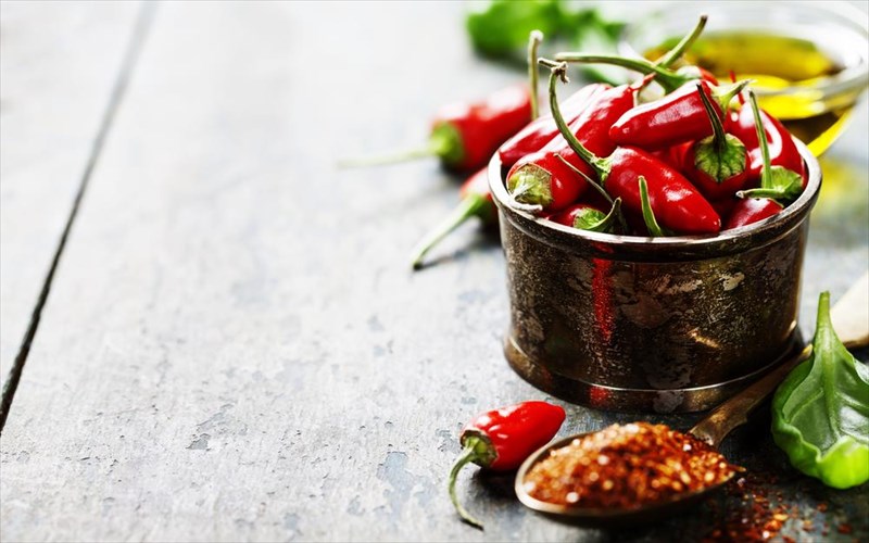 ti-sumbainei-ston-organismo-mas-otan-trome-kautera