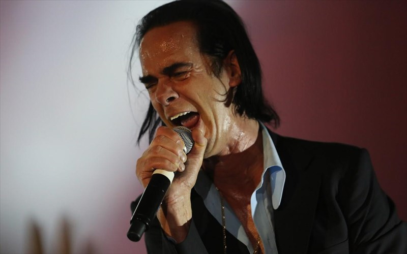 nea-ekthesi-kai-eikonografimeni-autobiografia-apo-ton-nick-cave-to-2020