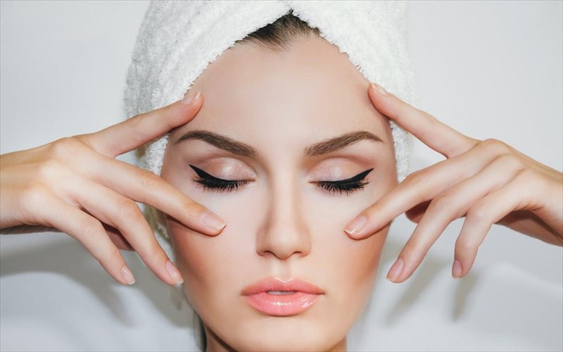 to-kalutero-proino-xeimoniatiko-ksupnima-tis-epidermida-sas