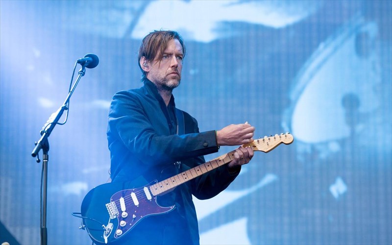 to-2020-kukloforei-to-solo-ntempouto-tou-ed-obrien-ton-radiohead