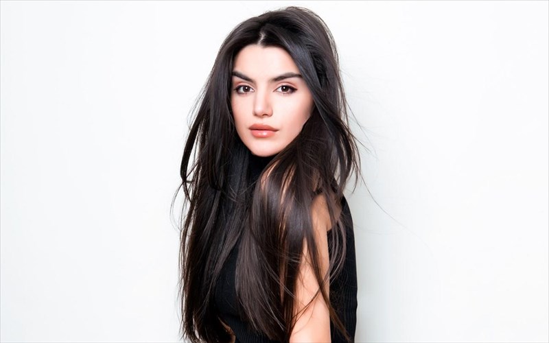 briskeste-se-apognosi-me-ta-mallia-sas-diabaste-auto