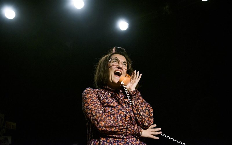 maria-aiginitou-einai-eukolo-na-parasurtheis-apo-to-pigaio-kai-spartaristo-gelio-tou-kosmou