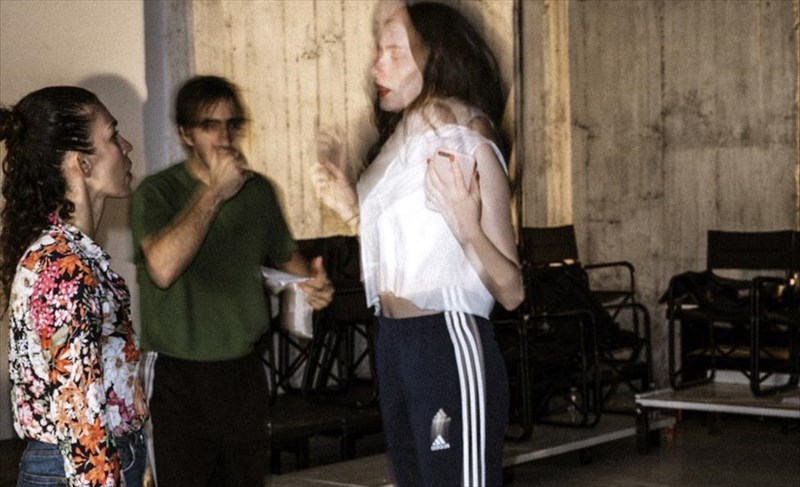 kommotries-metapoliteysi-i-nea-parastasi-tou-mixail-marmarinou-metapoliteysi-i-nea-parastasi-tou-mixail-marmarinou