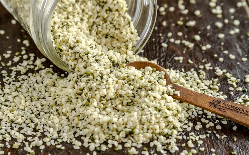 sporoi-kannabis-mia-upertrofi-pou-prepei-na-dokimasete-fetos