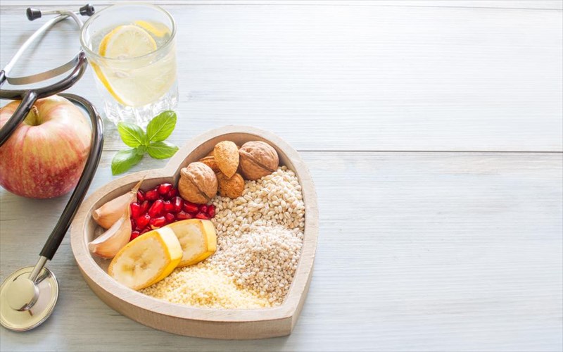 xolisterini-kai-futofagia-pos-to-ena-beltionei-to-allo