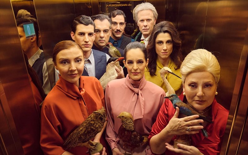 o-ianouarios-sto-ethniko-theatro-einai-minas-theatrou-gia-neous