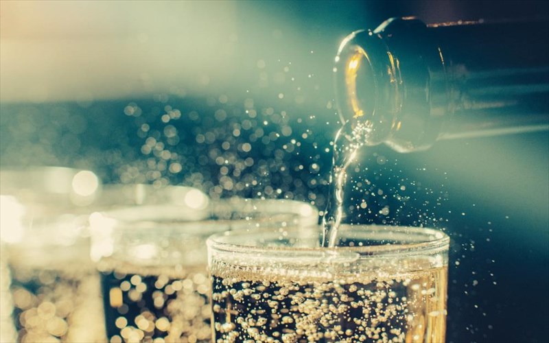 pos-apothikeuoume-to-afrodes-krasi