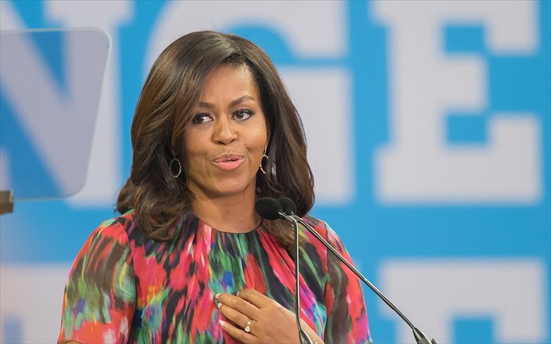 nea-tileoptiki-seira-tis-michelle-obama-meso-instagram