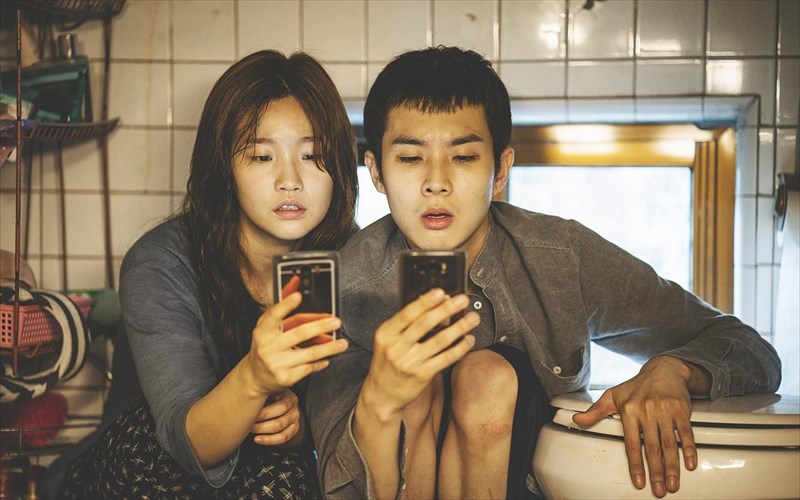 ta-parasita-tha-katalaboun-ti-mikri-othoni