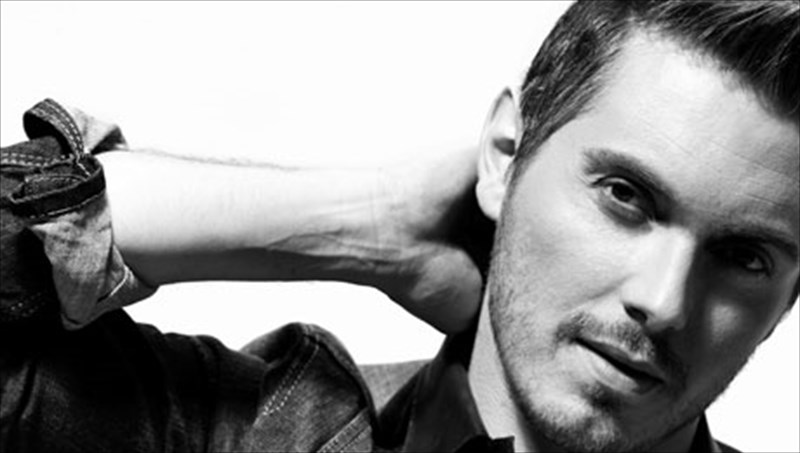 m-xatzigiannis-kai-midenistis-salparoun-gia-salamina