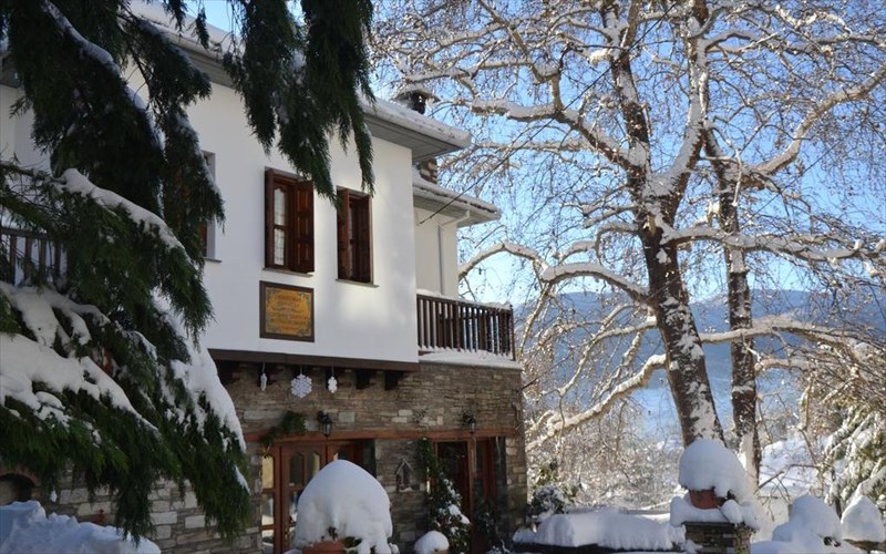 tesseris-ksenones-gia-na-iremisete-to-sk