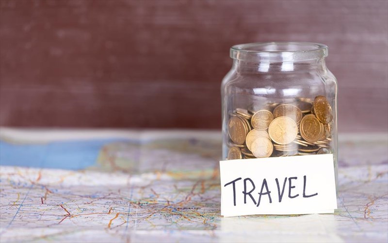 taksidi-me-molis-ena-dolario