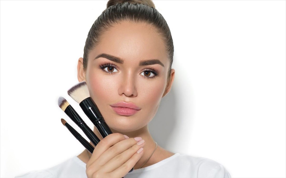 ta-mikra-kai-megala-mustika-ton-pinelon-makigiaz