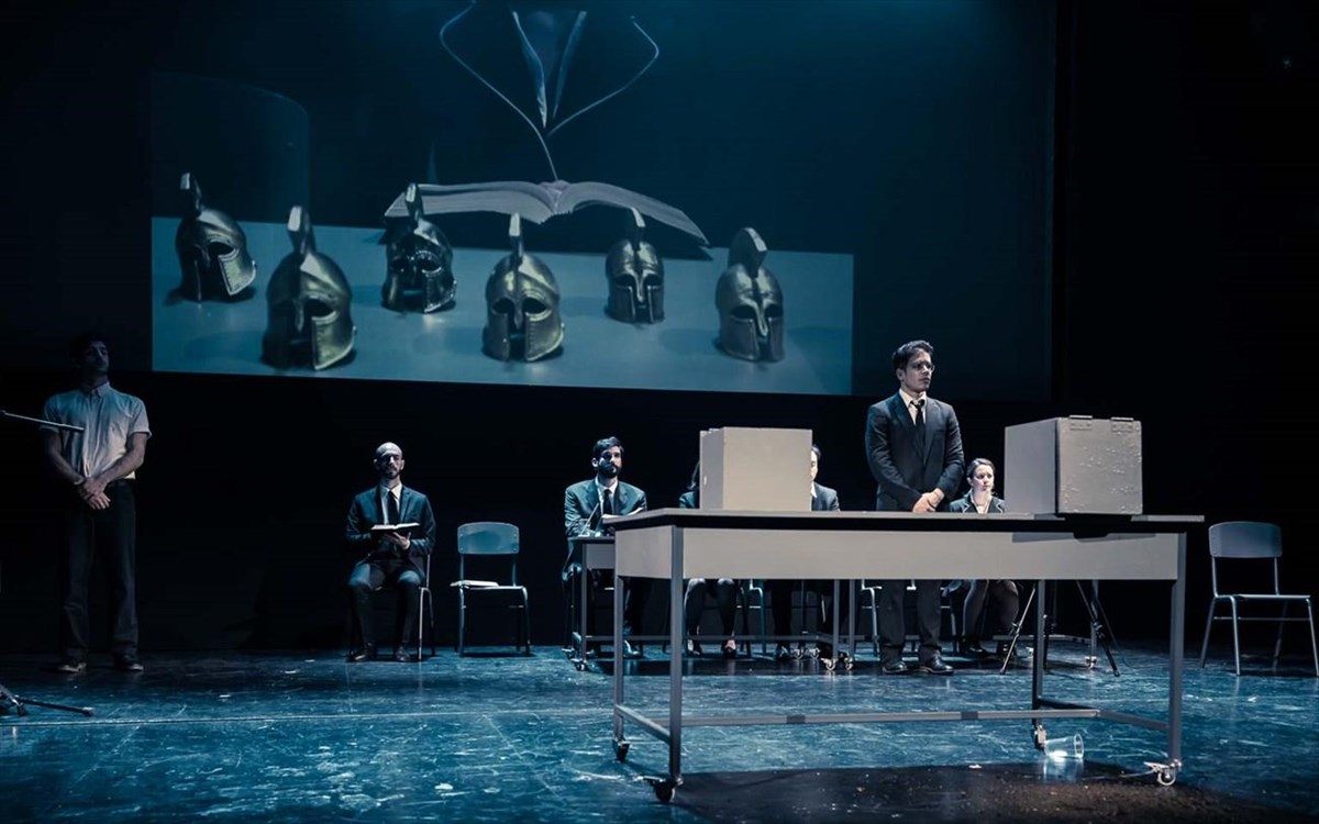 mathimata-polemou-iii-athinaion-dramata