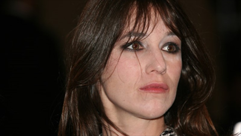 charlotte-gainsbourg-kinimatografiko-rantebou-me-ton-wim-wenders