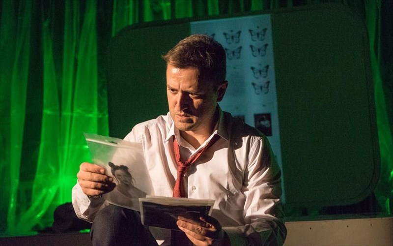 o-arguris-aggelou-einai-o-sullektis