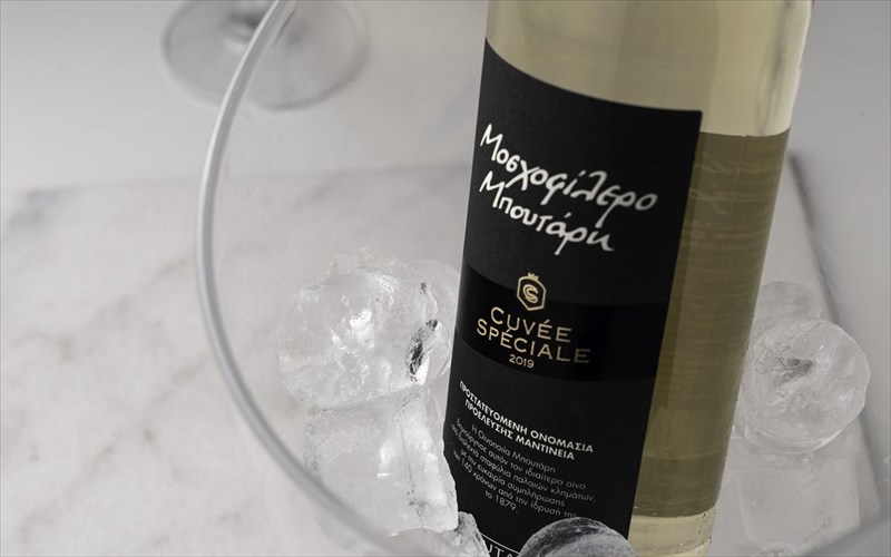 pos-giortazei-i-oinopoiia-mpoutari-ta-140-tis-xronia-oinopoiia-mpoutari-ta-140-tis-xronia