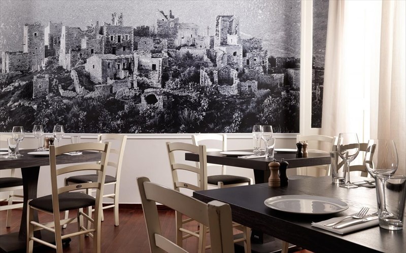 to-manimani-etoimazei-mia-vintage-geustiki-giorti