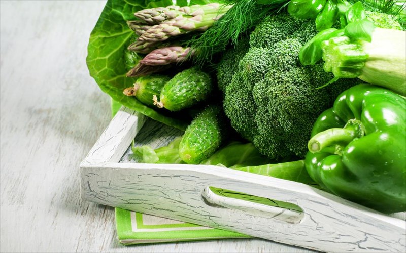 ta-flabonoeidi-meionoun-ton-kinduno-emfanisis-altsxaimer