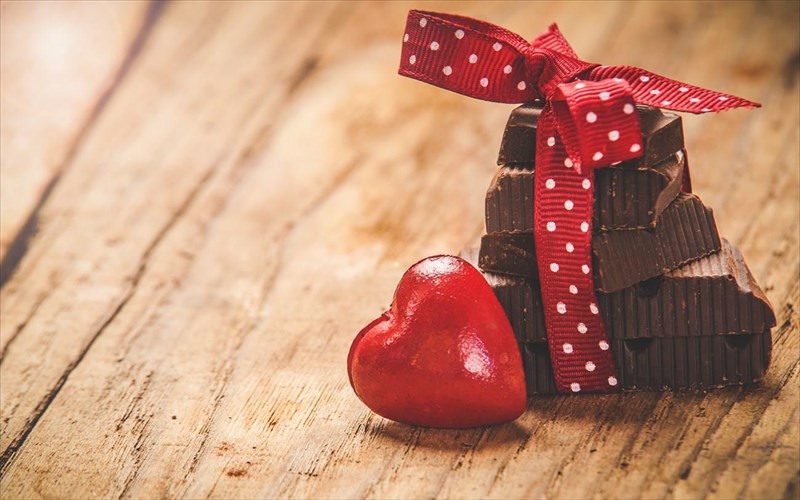 pos-na-apolausete-tin-imera-tou-agiou-balentinou-xoris-na-xalasei-i-diaita-diaita