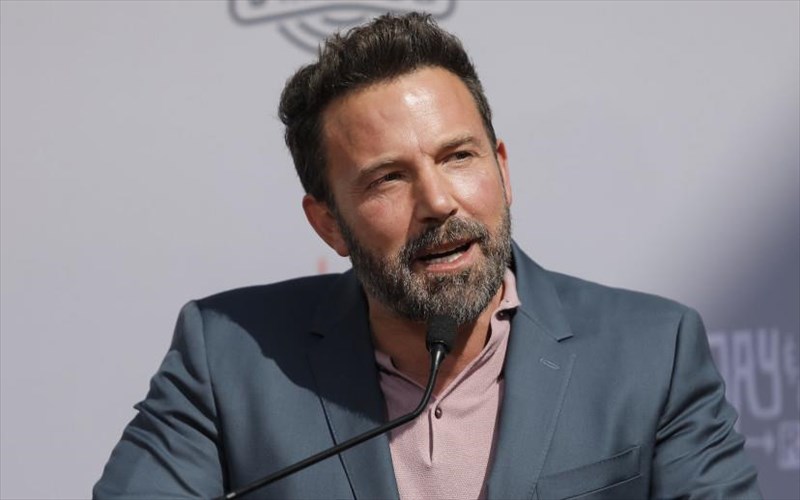 ben-affleck-metaniono-pikra-gia-to-diazugio-mou
