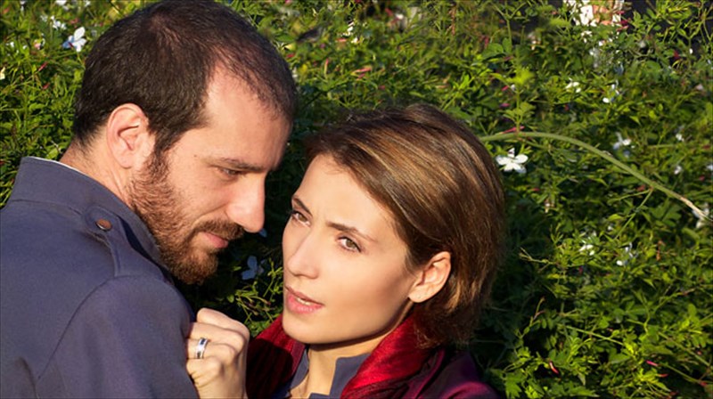 i-diabologunaika-sto-amfi-theatro