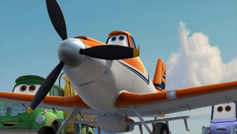 3d-kinimatografikes-ptiseis-gia-lilipouteious-theates