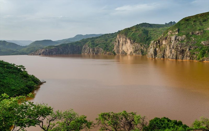 auti-i-limni-einai-apo-tis-pio-toksikes-tou-kosmou-limni-einai-apo-tis-pio-toksikes-tou-kosmou