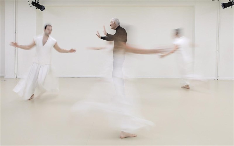 xoreuontas-gia-enan-mutho-apo-to-mellon