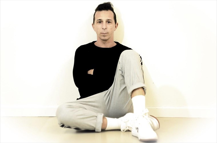 o-spuros-koubaras-agapise-ton-xoro-sta-trance-parties-ton-90s