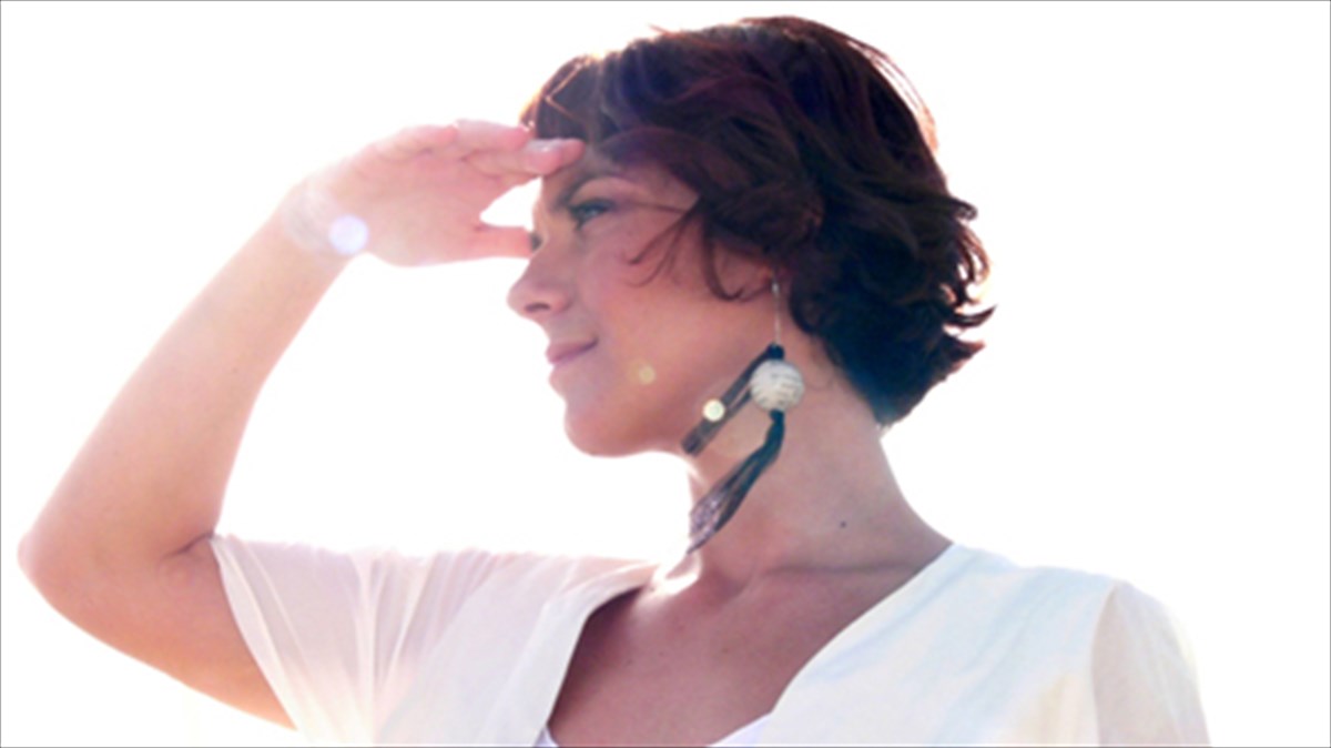 i-andriana-mpampali-live-ston-kipo-tou-nomismatikou-mouseiou