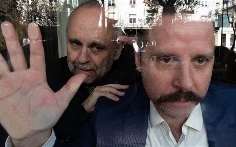 nea-imerominia-premieras-gia-to-slouth-me-sotiri-xatzaki-kai-dimitri-mulona