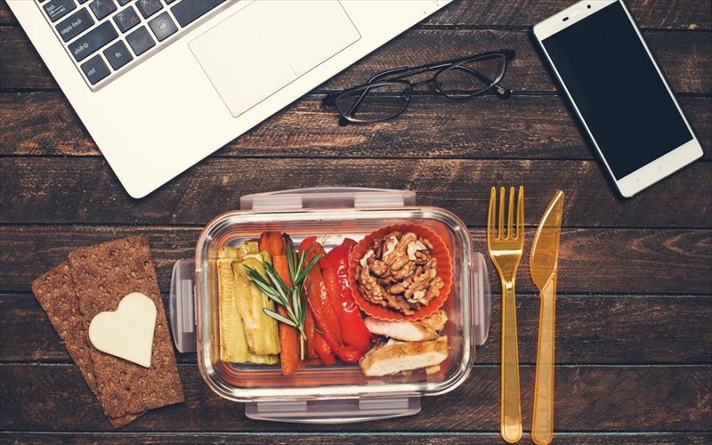 pos-na-trote-sosta-an-douleuete-apo-to-spiti