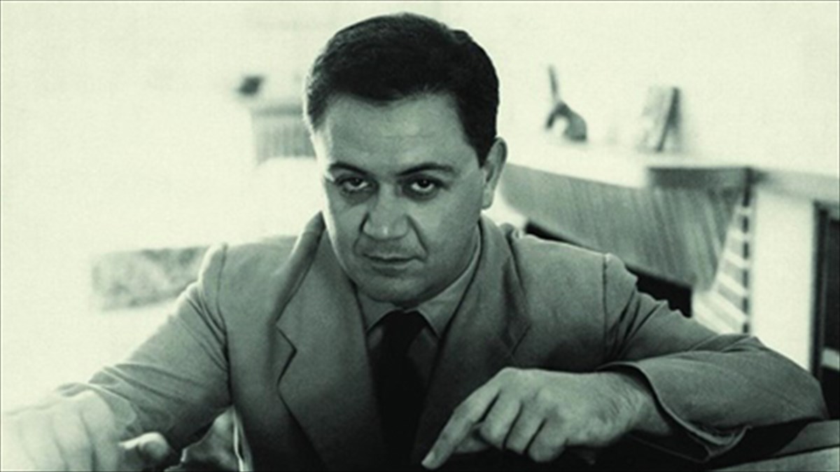 nostalgiki-bolta-stis-agores-tou-manou-xatzidaki