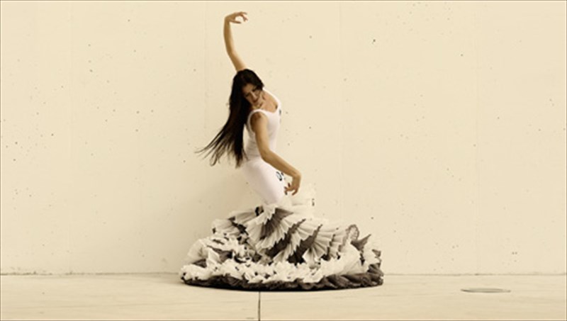 maria-paxes-i-thruliki-xoreutria-tou-flamenko-erxetai-stin-athina-thruliki-xoreutria-tou-flamenko-erxetai-stin-athina