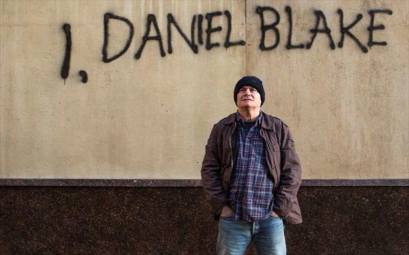 12-tainies-apo-tin-psifiaki-bibliothiki-tis-ert-me-ena-klik-stin-othoni-sou