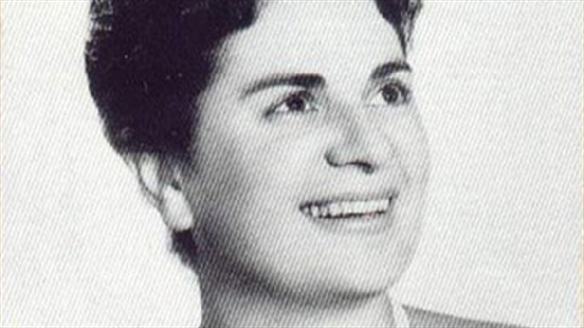 apebiose-i-basilissa-tou-palkou-anna-xrusafi-basilissa-tou-palkou-anna-xrusafi