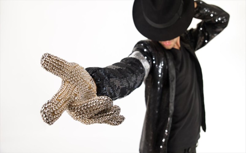 to-diamante-ganti-tou-michael-Jackson-allakse-xeria