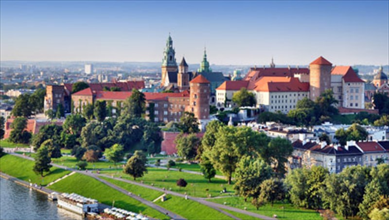 oi-10-fthinoteres-gia-tous-touristes-poleis-tis-europis