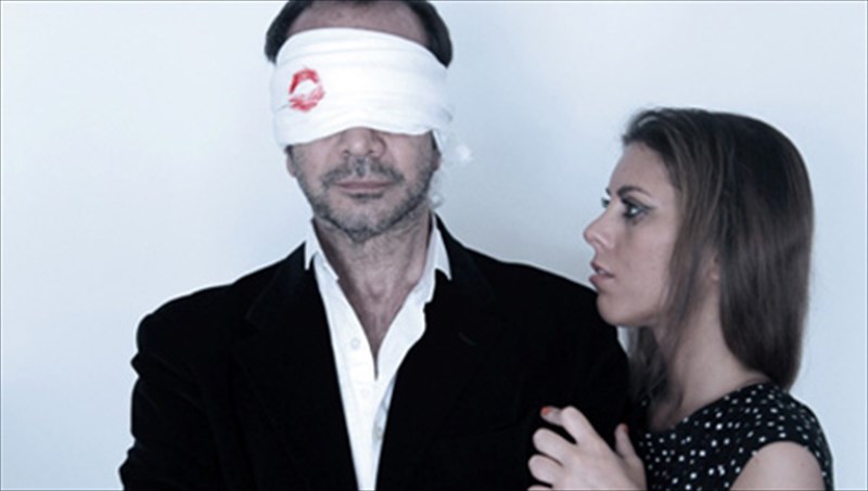 afroditi-kai-adonis-o-thanatos-tou-erota-teleutaies-parastaseis