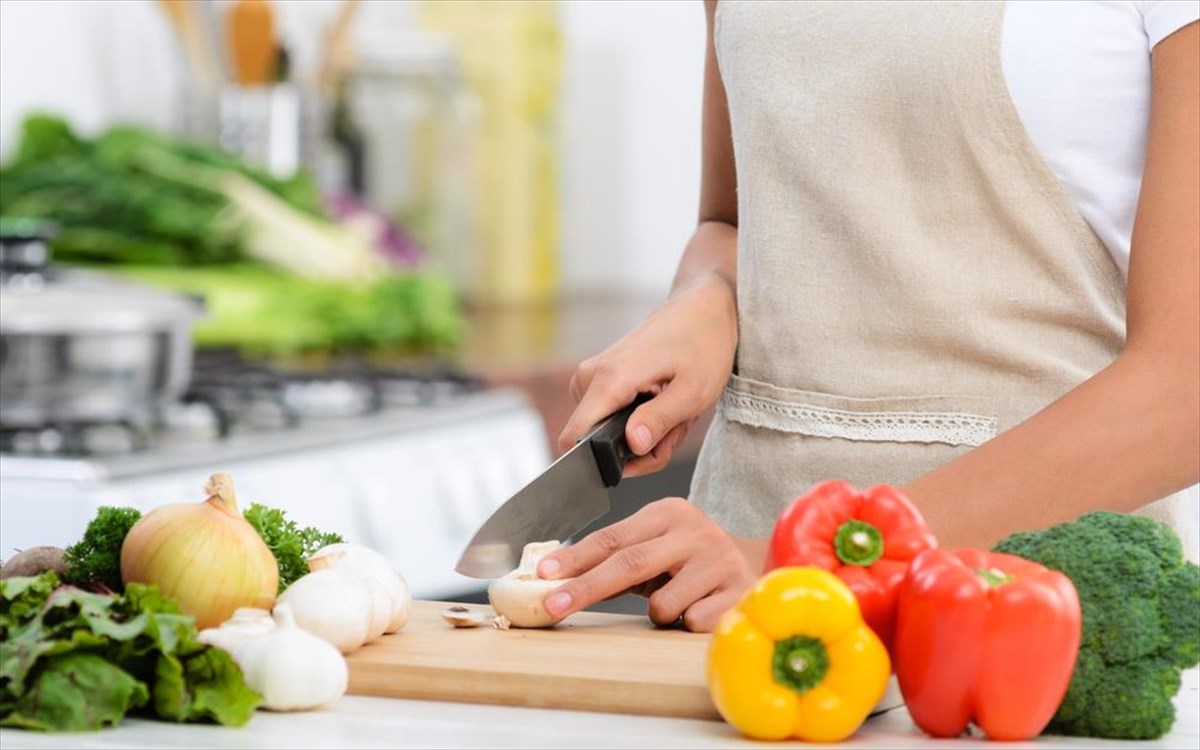 mageiriki-kouzina-laxanika