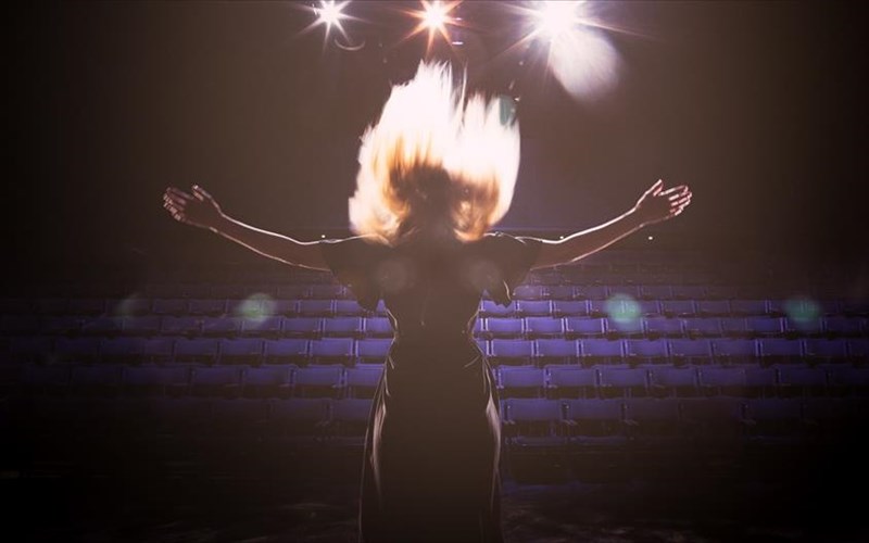 eimaste-oloi-edo-i-nea-protoboulia-tou-theatrou-poreia