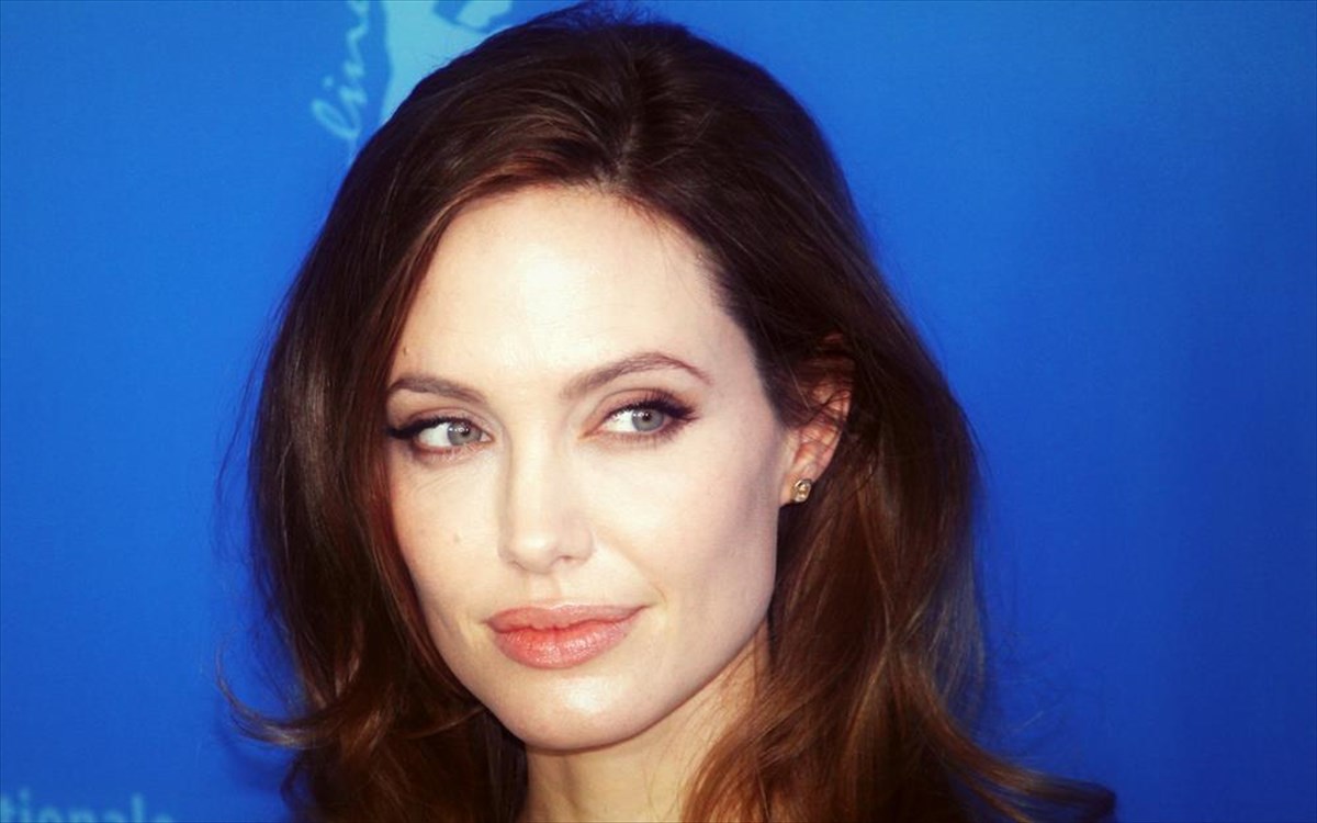 angelina-jolie