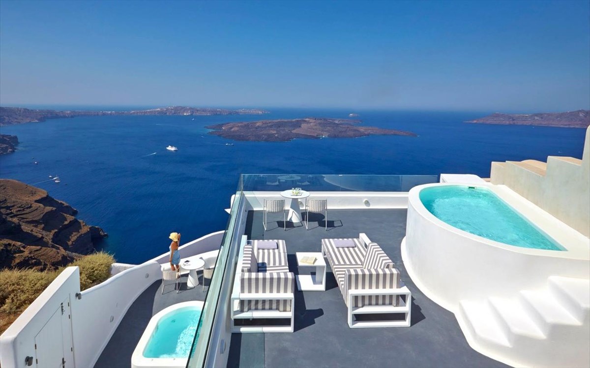 dreams-luxury-suites