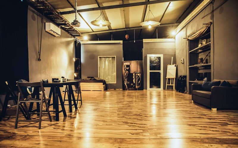 2-ergastiria-upokritikis-apo-tous-basili-mazomeno-kai-marianna-kontouli-ergastiria-upokritikis-apo-tous-basili-mazomeno-kai-marianna-kontouli