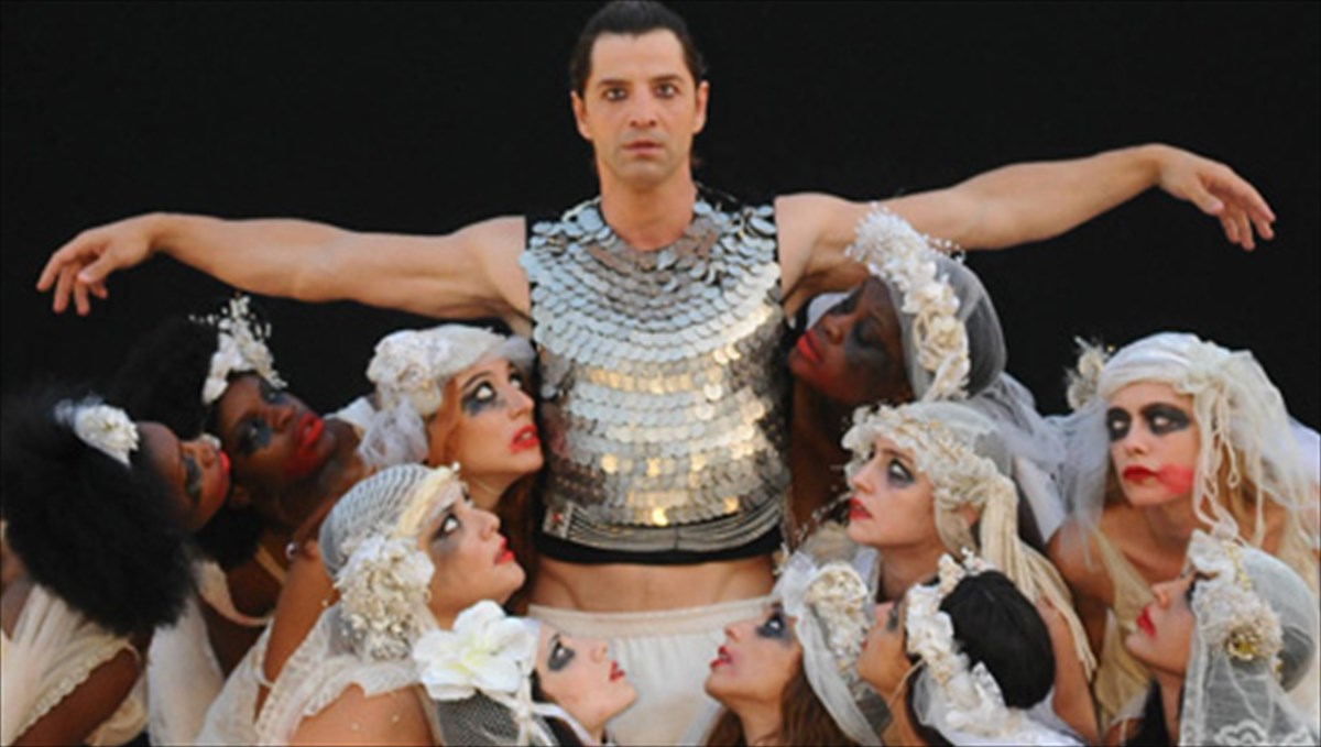 bakxes-me-meiomeni-timi-eisitiriou-gia-anergous