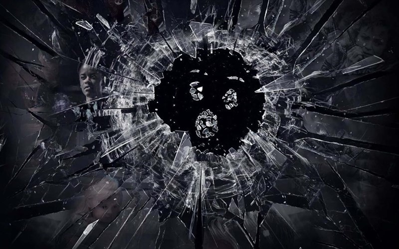 einai-to-2020-o-ektos-kuklos-tou-black-mirror-ektos-kuklos-tou-black-mirror